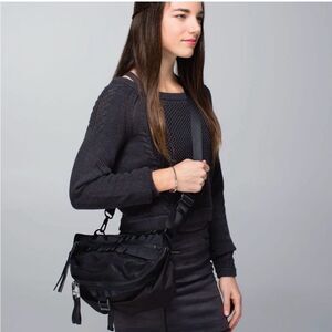Lululemon Go Lightly Crossbody Bag
